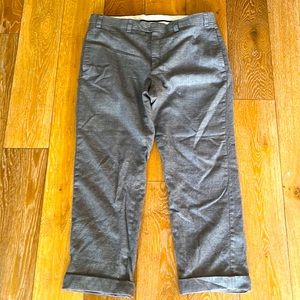 Ralph Lauren hundred percent wool gray pants size waist 35 length 30 petite
